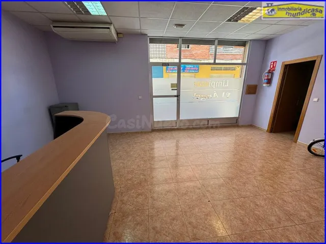 Amplio local comercial en Santomera zona El Rosario - foto 2
