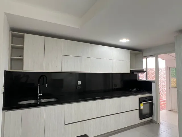 Casa 4 habitaciones 161m² en venta - El Recreo — 12