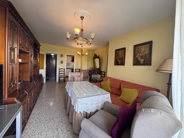 Se vende piso en av. duque de abrantes — 41
