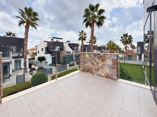 Dúplex 3 habitaciones 98m² en venta - Lomas de Cabo Roig — 24