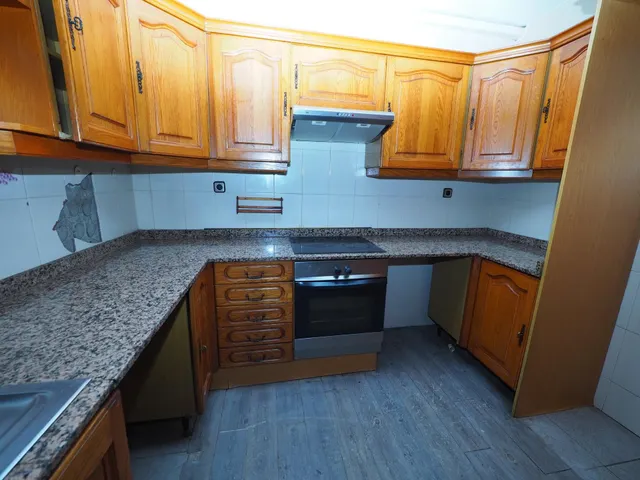 SE VENDE CASA ADOSADA EN RUBI, ZONA MERCAT — 7