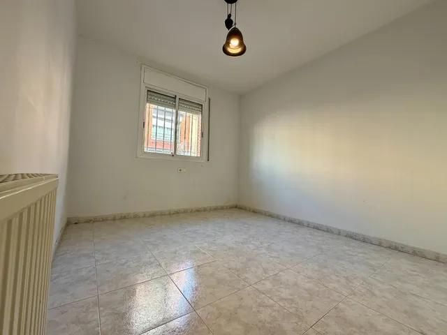 ¡EN EXCLUSIVA! Planta baja de 4 habitaciones con una espectacular terraza de casi 300 m2 en el centro de Montornès del Vallès. — 29
