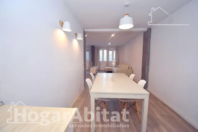 ¡OPORTUNIDAD! BAJO BONITO, LUMINOSO Y REFORMADO CON PATIO, T - foto 5