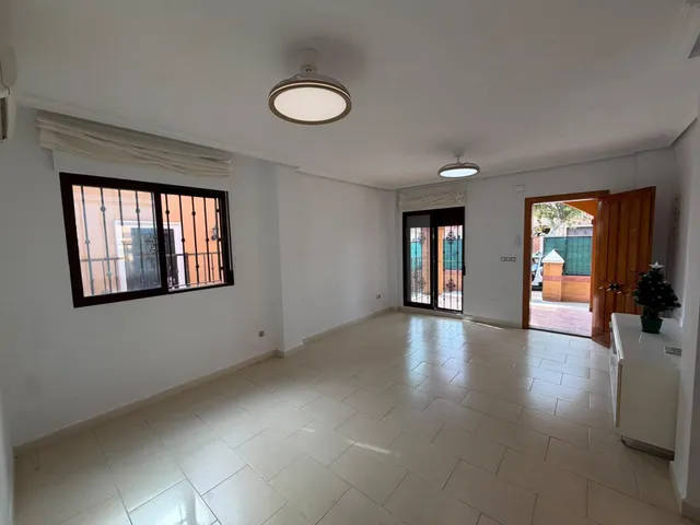 Magnifico chalet con piscina comunitaria, ideal para familias — 14