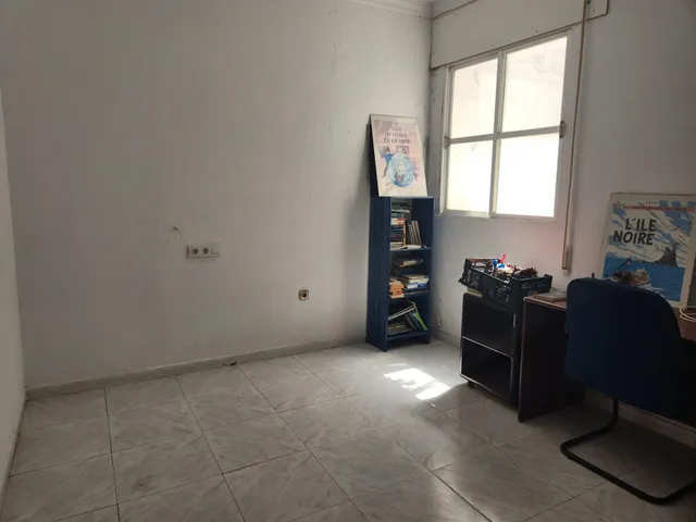 CASA SOLA EN UN LUGAR EMBLEMÁTICO — 43