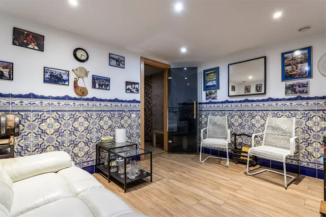 Adosado 4 habitaciones 290m² en venta - Centro — 24