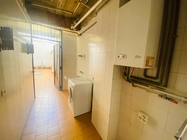✨ Amplio piso con gran potencial en Santa Catalina ✨ — 27