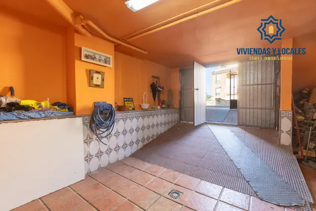 Casa independiente a 5 minutos de Granada en buen estado para entrar a vivir — 16