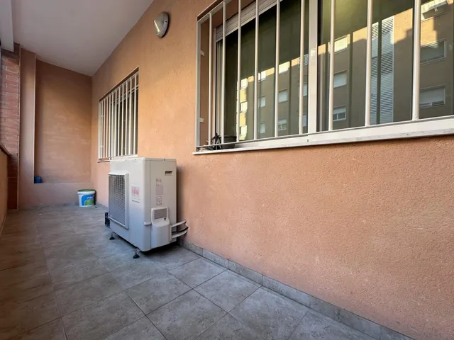 Amplia y Moderna Planta Baja Reformada en Marianao, Sant Boi de Llobregat — 22