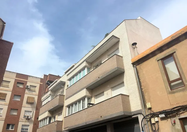 PISO LUMINOSO CON TERRAZA Y 2 AMPLIAS habitaciones - Zona CONCORDIA - BURJASSOT — 28