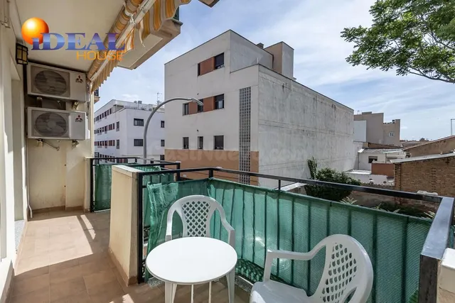 Piso en venta en Santa Fe con garaje y terraza. - foto 2