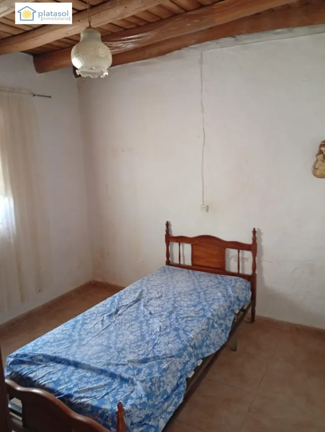 Magnifica casa de pueblo céntrica en Santa Olalla del Cala — 10