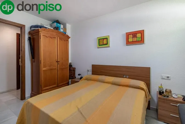 ¡¡Fantástico piso de 7 habitaciones en Bola de Oro!! — 12