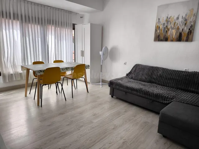 Estupendo piso en venta en Campoamor — 3