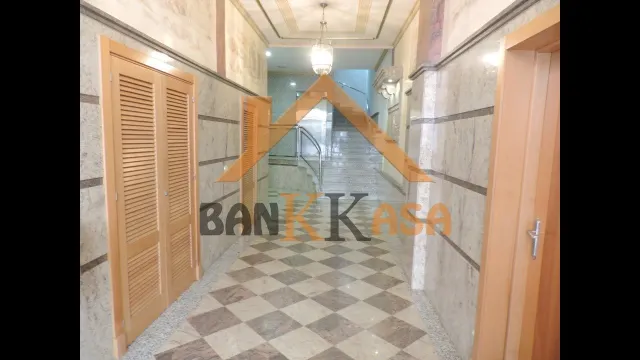 SE VENDE PISO EN EL EJIDO ZONA CENTRO — 25