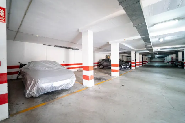 Dúplex renovado con terraza y plaza de parking en Puerto Rico — 29