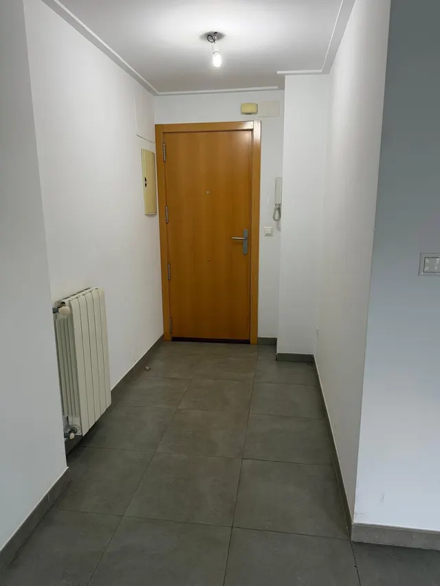 VENTA DE MAGNIFICO PISO CON PLAZA DE GARAJE EN MURO — 14