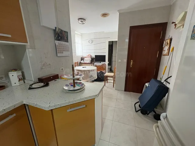 PISO CENTRICO CERCA DE PLAZA ALTA - foto 4