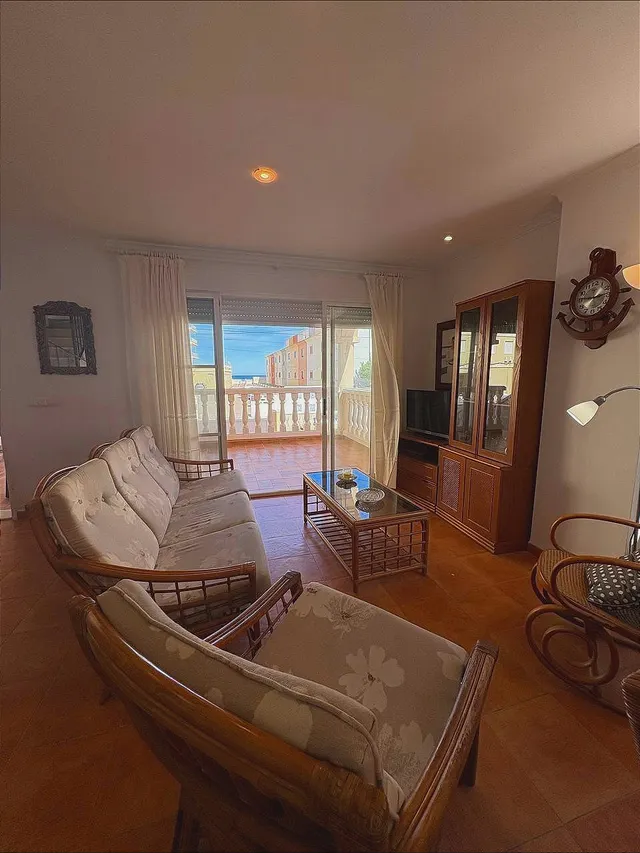Chalet pareado con vistas al mar en Playa del Rey: un hogar junto al Mediterráneo para todo el año — 16