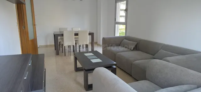 SE VENDE PISO SEMI-NUEVO DE 4 DORM ZONA ALTABIX-UNIVERSIDAD — 4