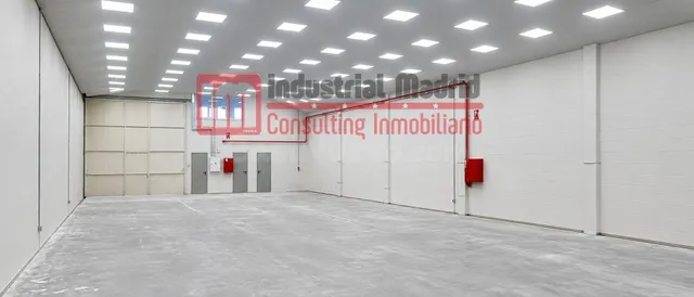 Alquiler de nave industrial de 453 m2 en Arganda del Rey — 3