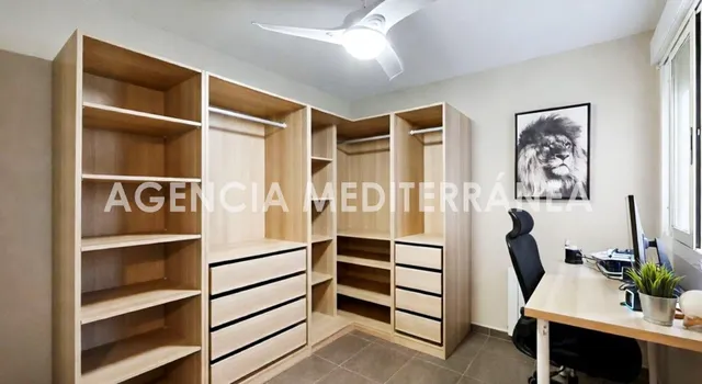 AMPLIA VIVIENDA DE 3 habitaciones JUNTO AL MERCADO MUNICIPAL DE PICASSENT — 35