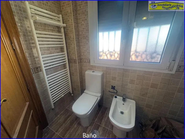 Amplia Casa en el Centro de Santomera - Oportunidad Única por €320,000 — 15