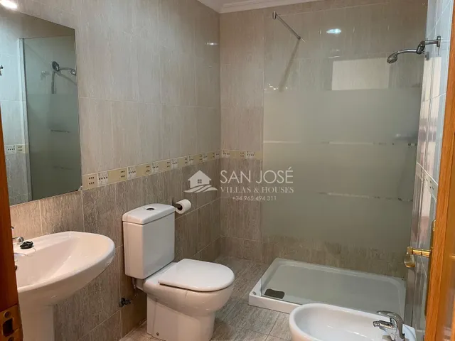 SE VENDE ÁTICO EN PINOSO. - foto 4