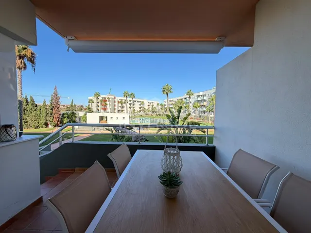 BAJO EN PALM BEACH, ALMERIMAR — 16