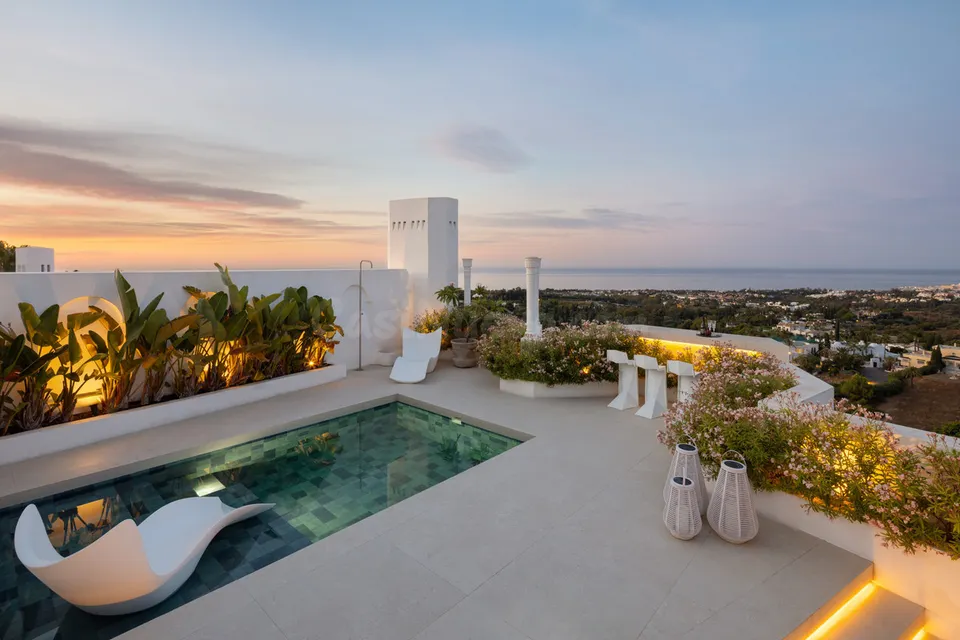 Ático 4 habitaciones 420m² en venta - Marbella