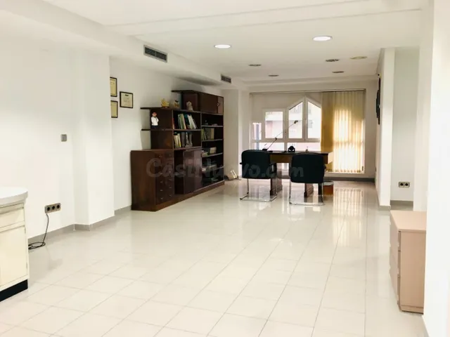 ENTRESUELO COMERCIAL EN DOCTOR CARO — 2