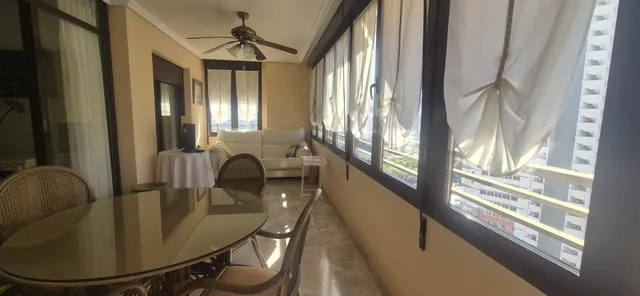 Moderno piso en Benidorm, Zona Juzgados — 10