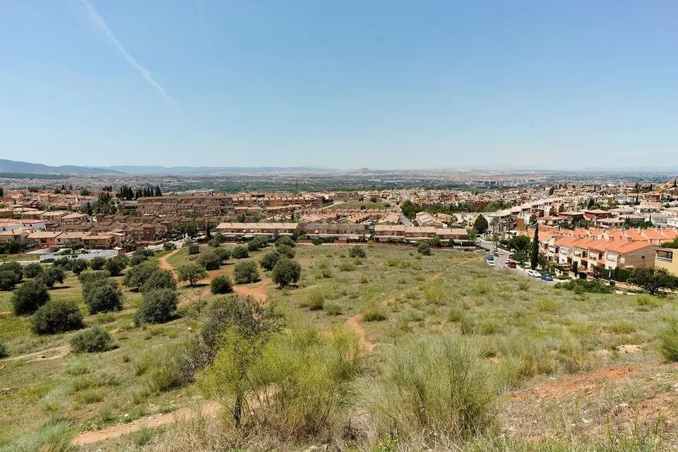 Suelo urbanizable residencial en los montes (huetor vega - Granada)
