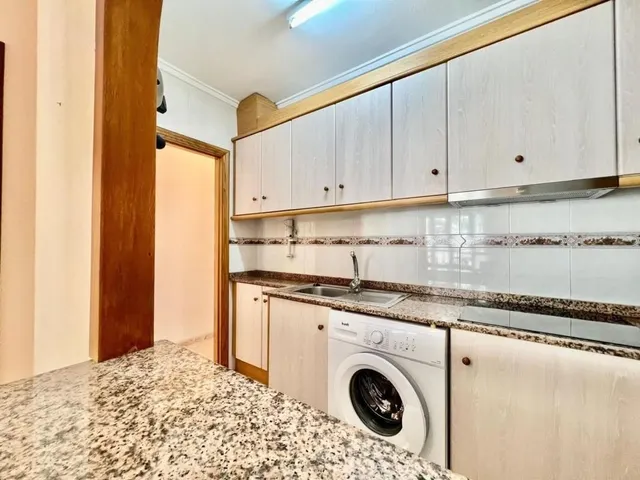 Apartamento 2 habitaciones 72m² en venta - Estacion de autobuses — 26