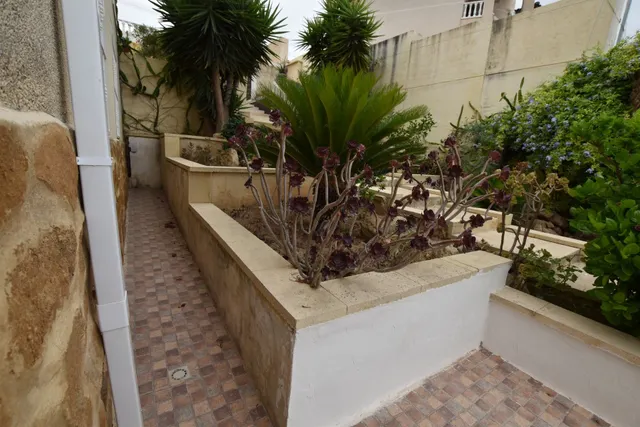 Villa 3 habitaciones 271m² en venta - Comunidad valenciana — 39