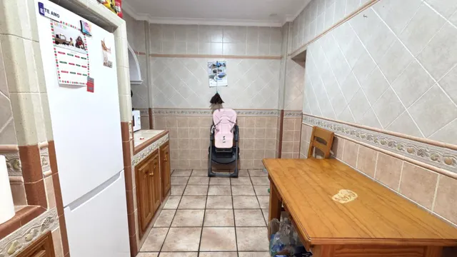 Casa adosada con amplios espacios interiores y exteriores, próxima a María Guerrero — 13