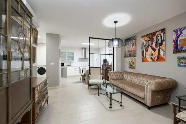 ESPECTACULAR PISO DE 4 DORMITORIOS EN PEDRO ANTONIO DE ALARCÓN 9 — 7