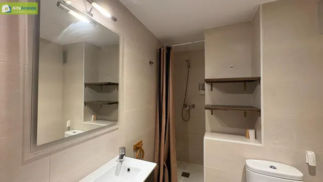 PISO EN VENTA 2 GARAJEs  Y 2 TRASTEROS — 19