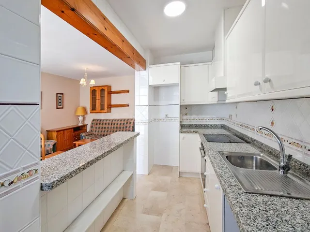 Casa 2 habitaciones 63m² en venta - Villamartín-Las Filipinas — 2