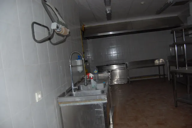 BAR TOTALMENTE ACONDICIONADO EN ROMICA — 14