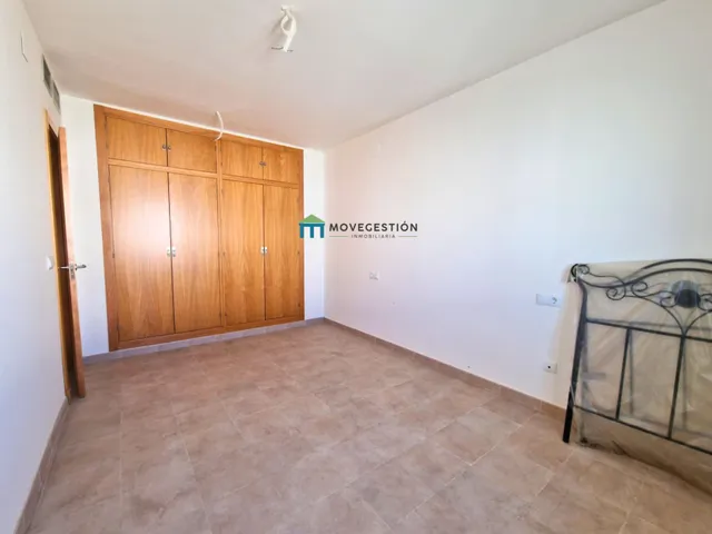 PISO EN LA VEGA — 5