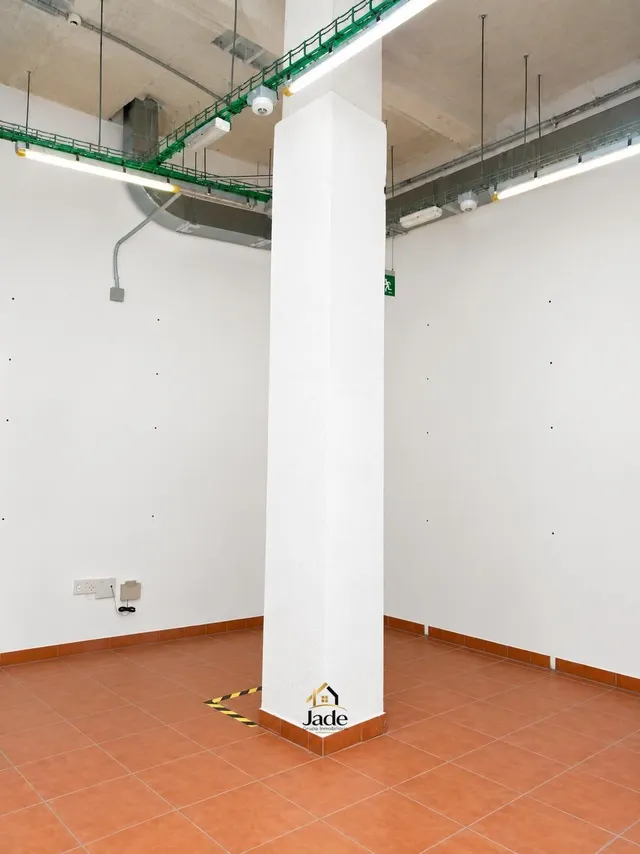 Local comercial 496m² en alquiler - Centro — 11