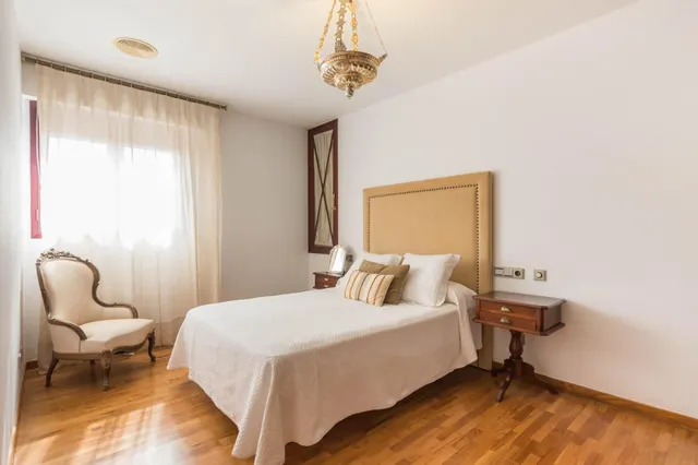 Excelente vivienda en alquiler — 28