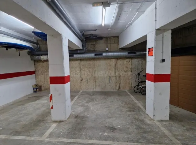 Plaza de parking en Sant Antoni de Calonge - foto 3