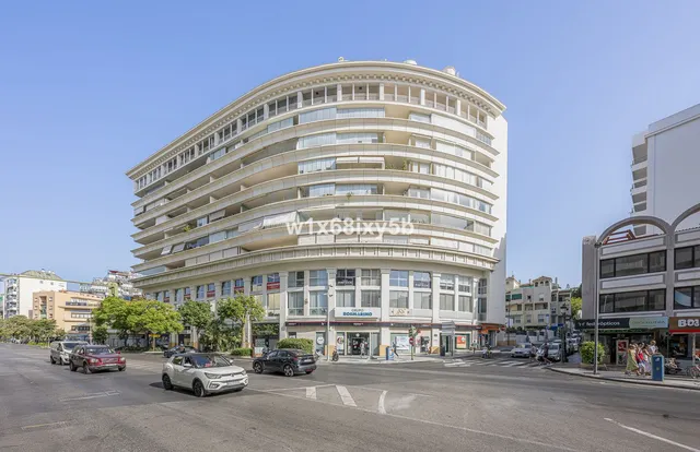 Local comercial 2 habitaciones 57m² en venta - Marbella — 15