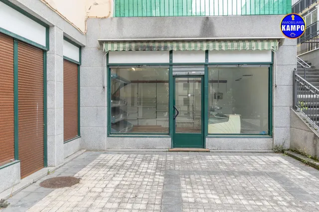 SE ALQUILA LOCAL EN IRUN , CALLE SAN ISIDRO LABRADOR