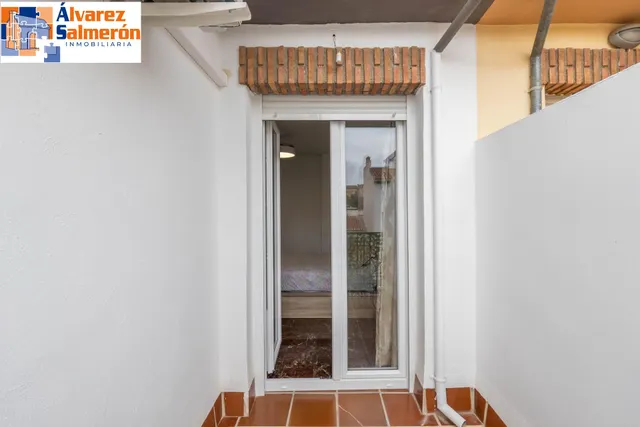 Encantadora Casa Reformada en Ogijares con Vistas y Espacios para Disfrutar — 24