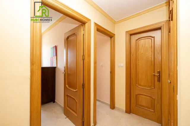 En venta casa unifamiliar en recinto cerrado en Granada capital — 39