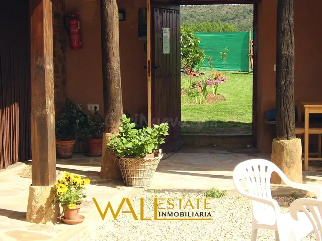 COMPLEJO RURAL EN EL CAMINO DE SANTIAGO: CASA RURAL Y ALBERG - foto 3