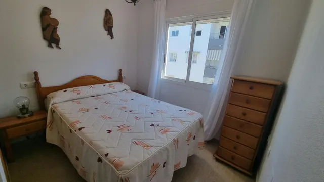 Apartamento de 1 dormitorio a 700 metros del mar, con piscina comunitaria - zona Torrevieja - — 10